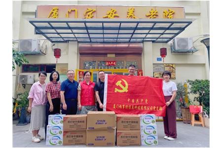 愛(ài)心助老，柏事特人一直在路上